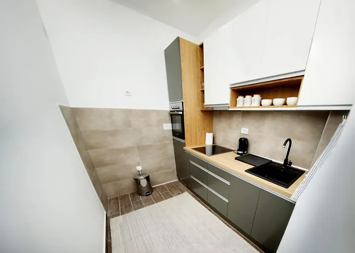 Kod Ane Баня-Ковиляча